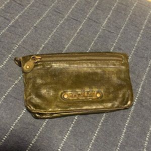 Bedstu Bayshore wallet/clutch